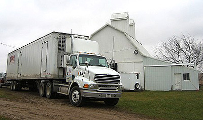 The UNFI truck comes to pick up an order of our 7-grain flour and cereal for distribution around the midwest, Spring 2005.